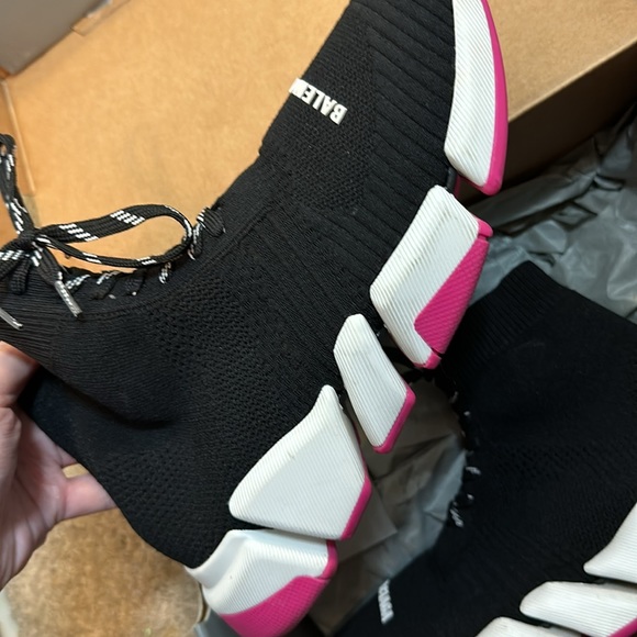 Only worn 2 times in excellent condition there just 1 size to small - Picture 6 of 7